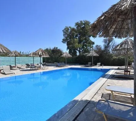 Surfing Front Parikia (Paros)